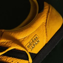 Adidas Japan W