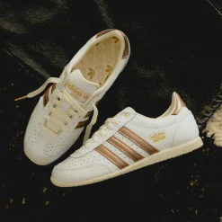 Adidas Japan W