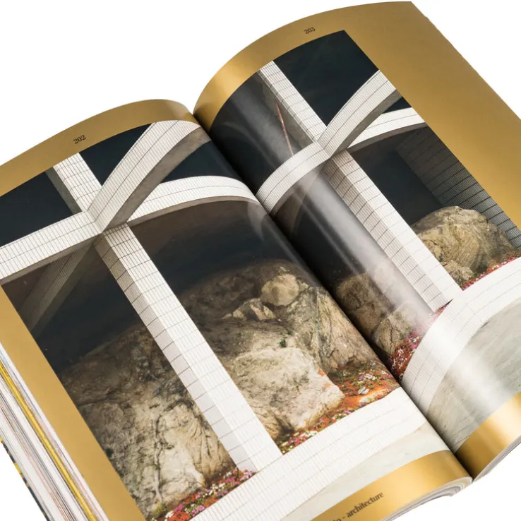 Apartamento Magazine Issue #31