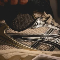 Asics GEL-Kayano 14