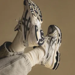 Asics GEL-Kayano 14