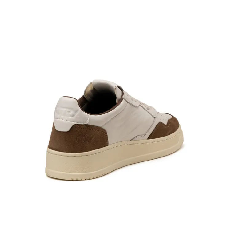 Autry Medalist *Goat / Suede*