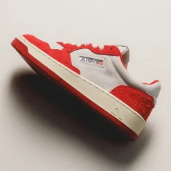 Autry Medalist *Suede / Long Suede*