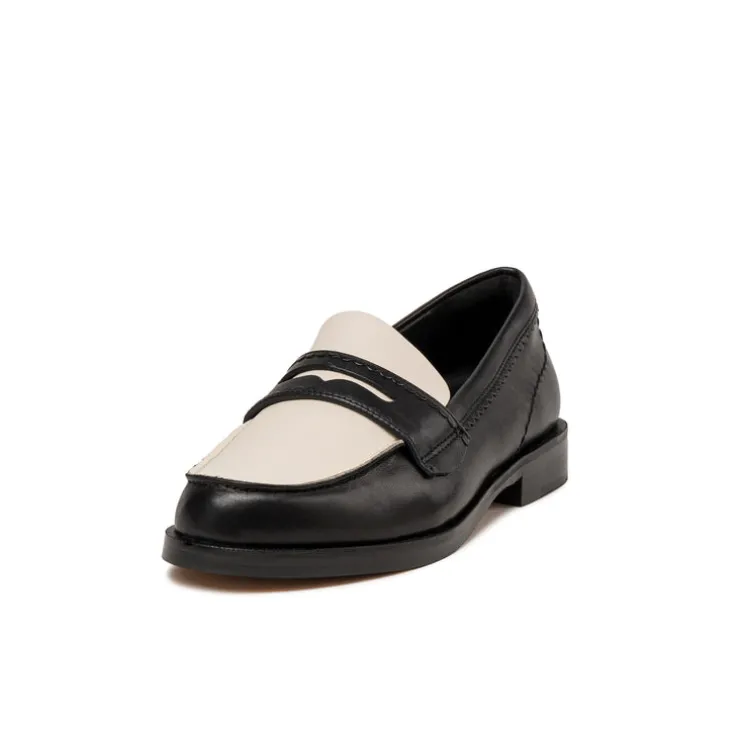 Clarks Straven Edge