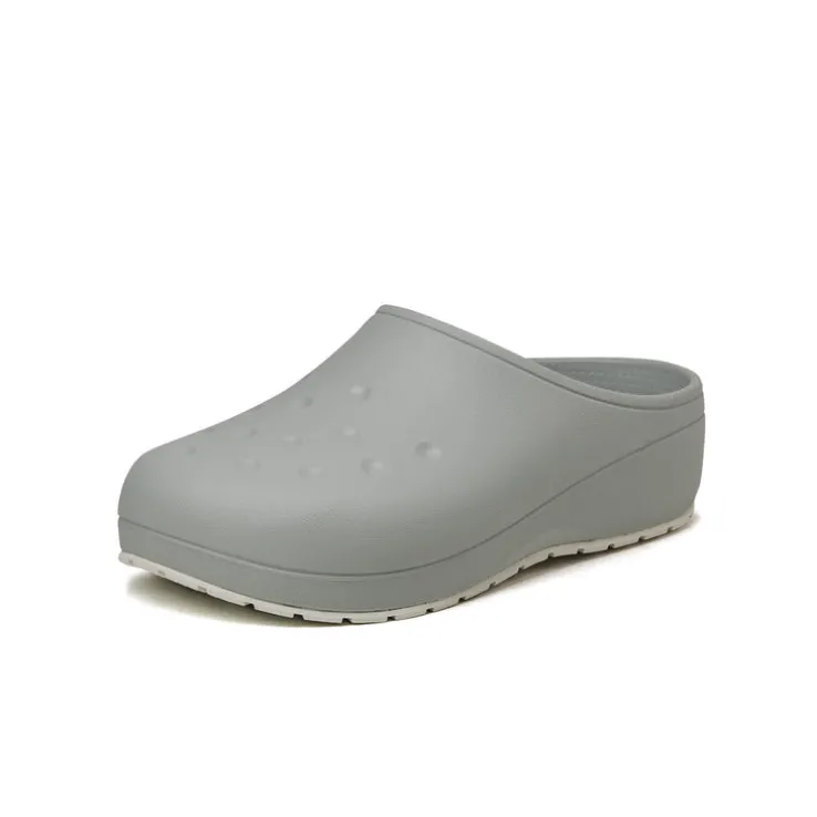 Crocs Classic Quiet Clog