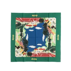 Drole de Monsieur Le Foulard Country Club