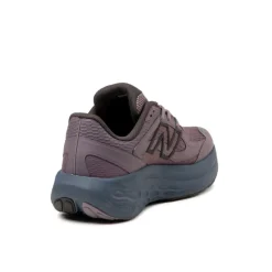 New Balance FF800