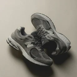 New Balance M2002RST