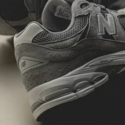 New Balance M2002RST