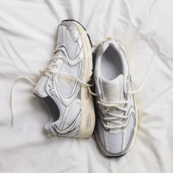New Balance U530ESB