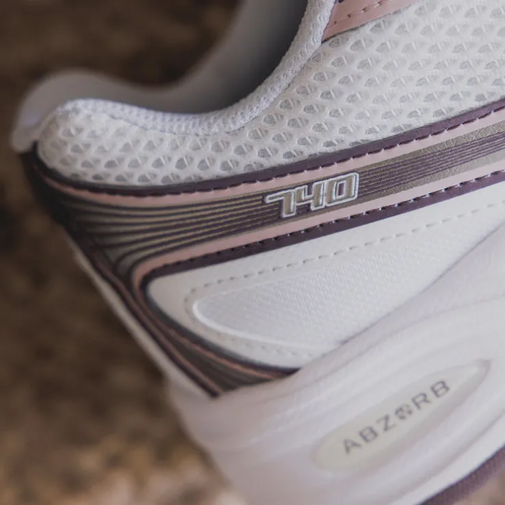 New Balance U740PK2