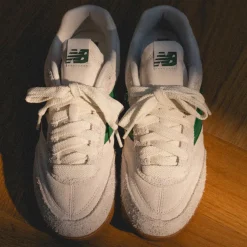 New Balance URC42HG