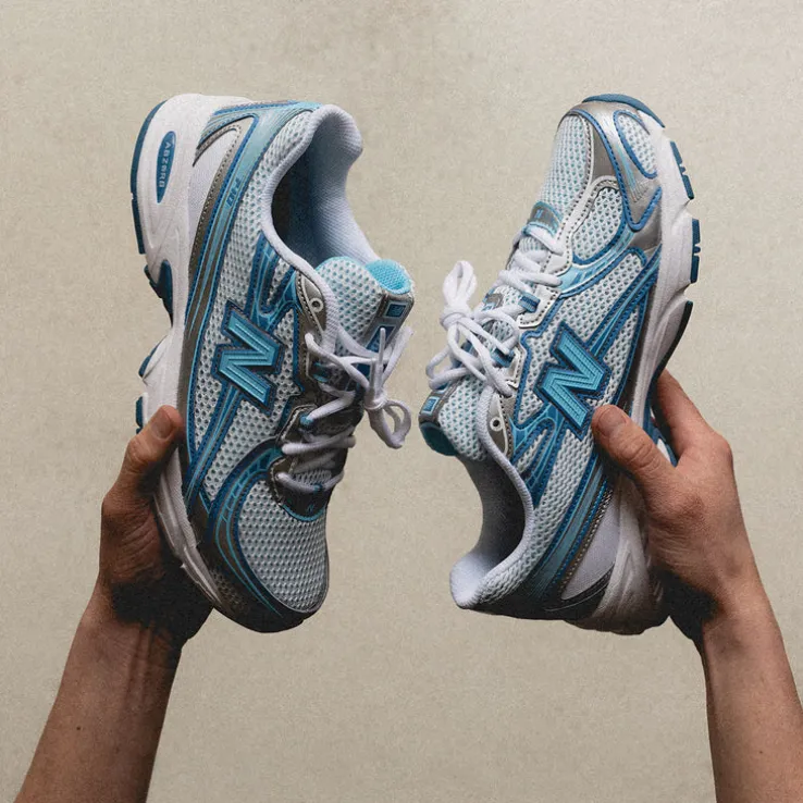 New Balance U740ST2