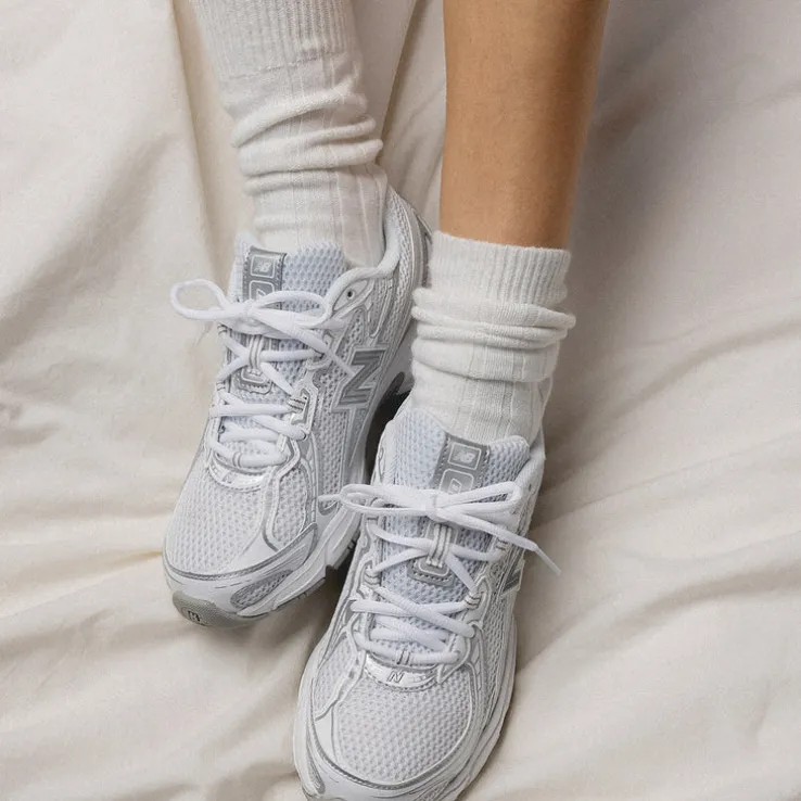 New Balance U740WM2
