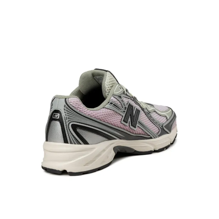 New Balance U740YG2