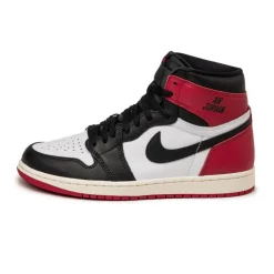 Nike Air Jordan 1 Retro High OG *Black Toe*