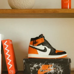 Nike Air Jordan 1 Retro High OG *Shattered Backboard*