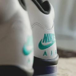 Nike Air Jordan 5 Retro OG *Grape*