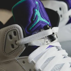 Nike Air Jordan 5 Retro OG *Grape*