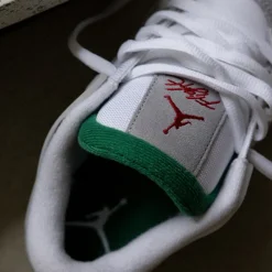 Nike Air Jordan 4 RM