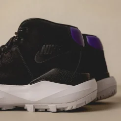 Nike Cygnal
