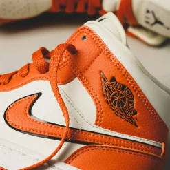 Nike Wmns Air Jordan 1 Mid SE *Sport Spice*