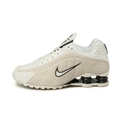Nike Wmns Shox R4
