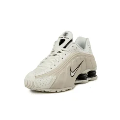 Nike Wmns Shox R4