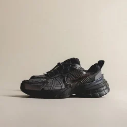 Nike Wmns V2K Run