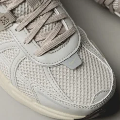 Nike Wmns V2K Run