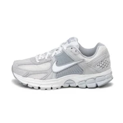 Nike Wmns Zoom Vomero 5