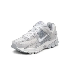 Nike Wmns Zoom Vomero 5