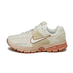 Nike Wmns Zoom Vomero 5