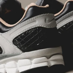 Nike Zoom Vomero 5