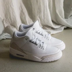 NikeAir Jordan 3 Retro *Pure Money*