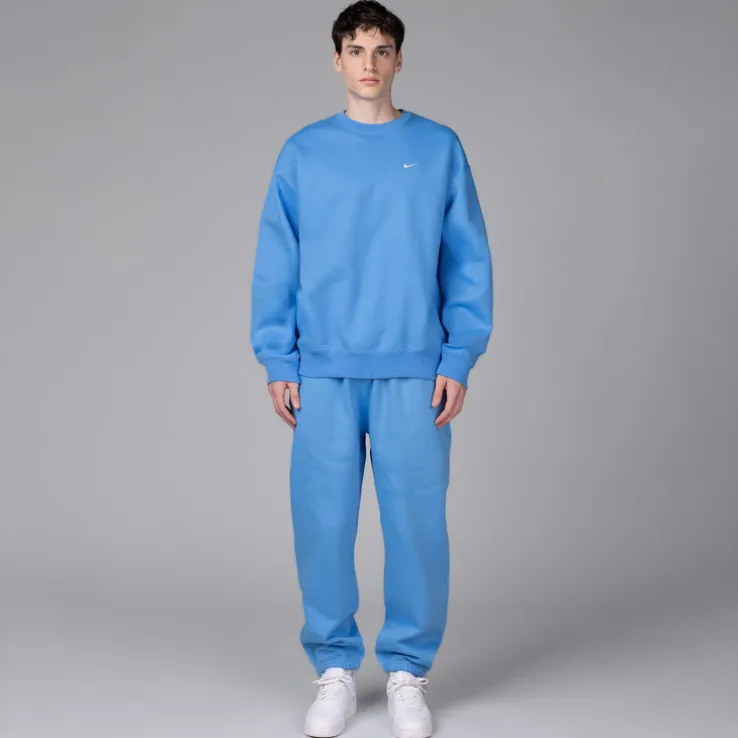 NikeSolo Swoosh Crewneck