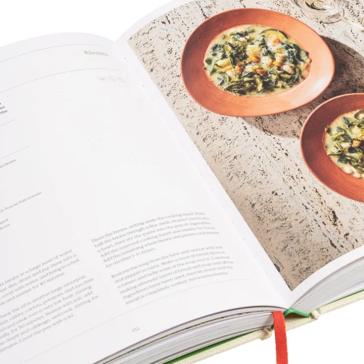 Phaidon The Regional Italian Cookbook: Recipes from The Silver Spoon