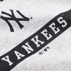Sporty & Rich x '47 & The New York Yankees League T-Shirt