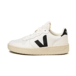 Veja V-10 Leather W